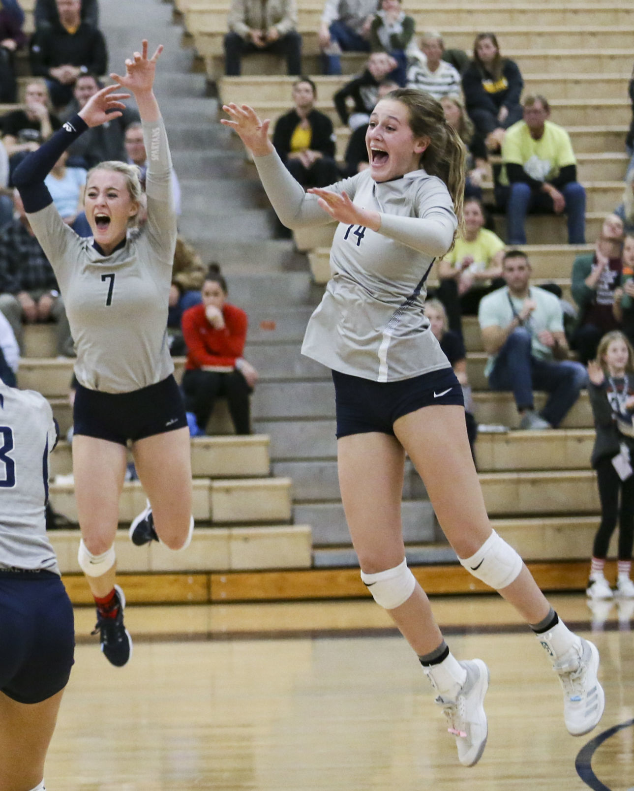 110419-qct-spt-bett-pv-vball-02.jpg